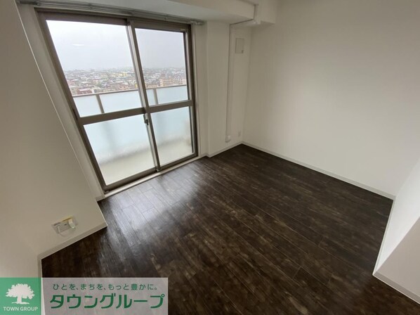 グランパークタワーの物件内観写真